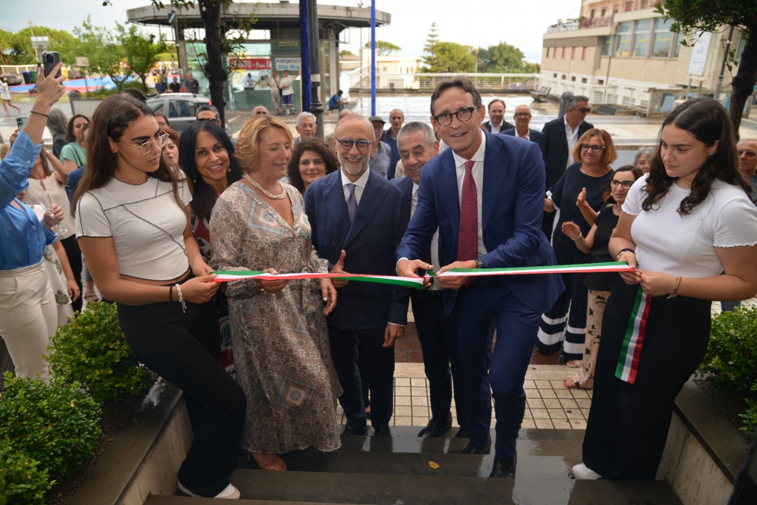 Inaugurazione nuovo centro di consulenza finanziaria Allianz Bank a Formia